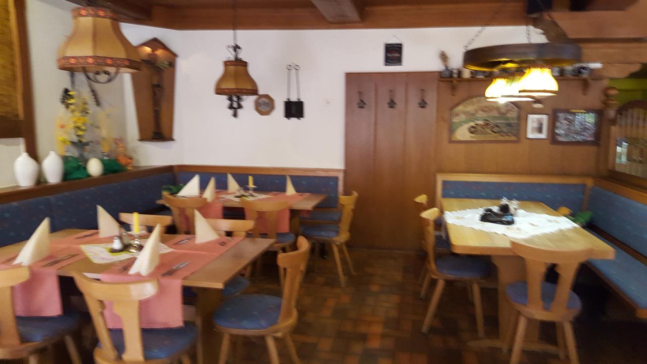 Schwarzwaldgasthof Baren Hotel Titisee-Neustadt Eksteriør billede